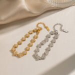 Bracciale acciaio fiori bianchi 2692604 - Image 2